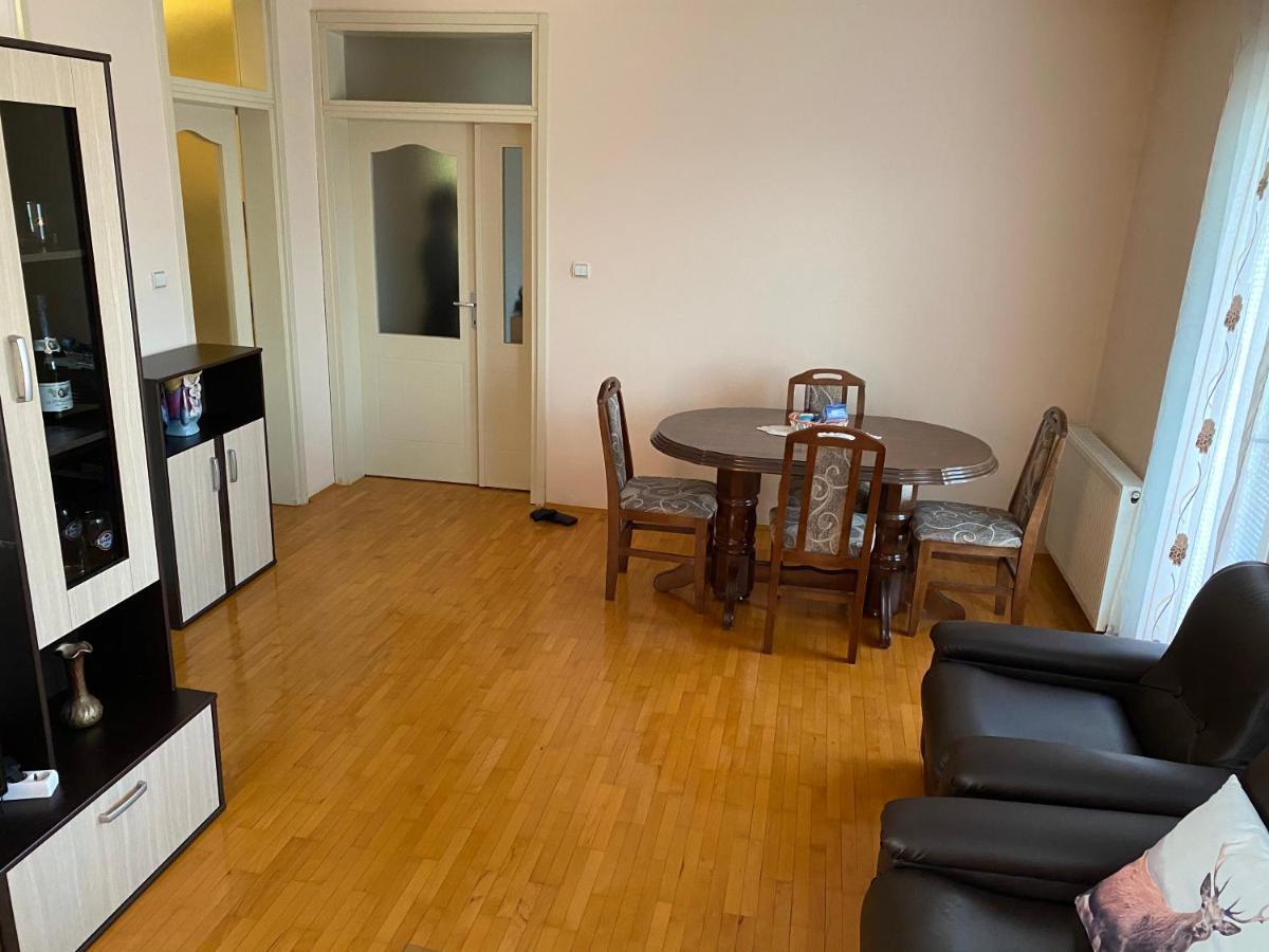Apartman Centar ヤゴディナ エクステリア 写真