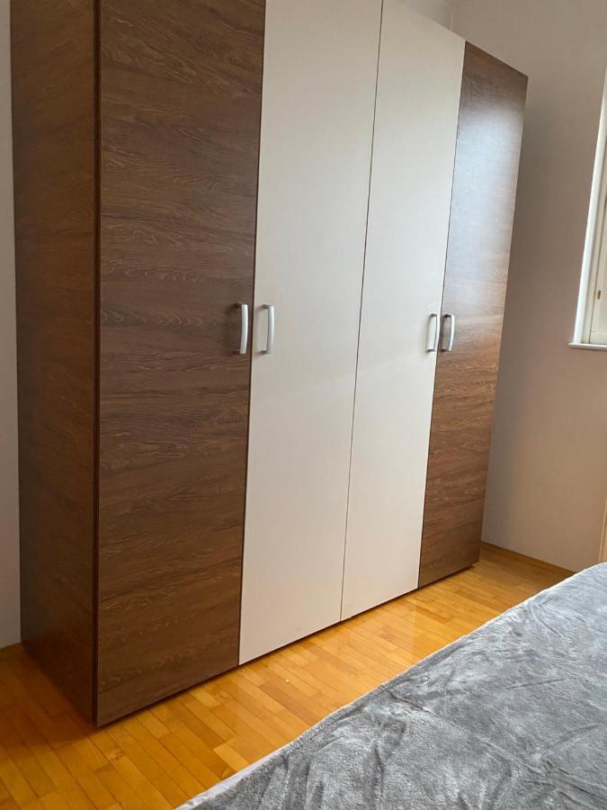 Apartman Centar ヤゴディナ エクステリア 写真